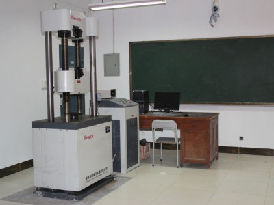 Máquina de prueba de torsión